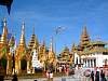 12-08 429 Shwedagon Paya, Yangon.jpg